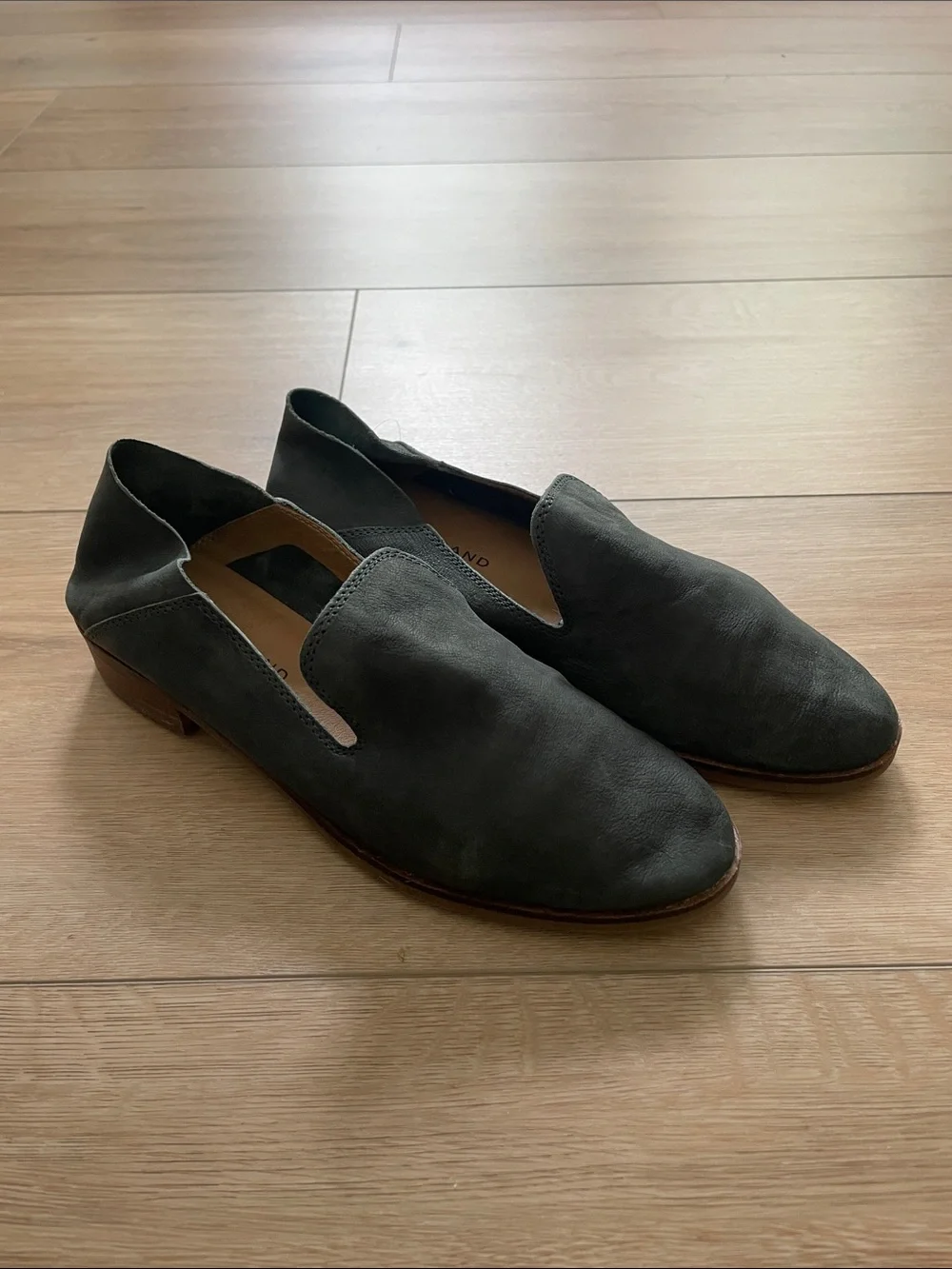 Lucky Brand Cahill Olive Green Leather Loafers Women 7 Slip on Work Casual #0009